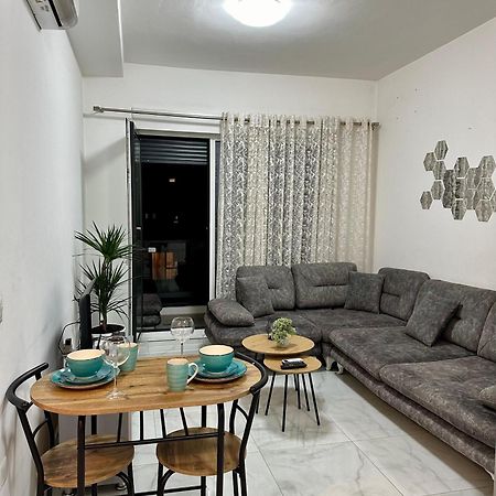 Second Home 1 Tirana Buitenkant foto