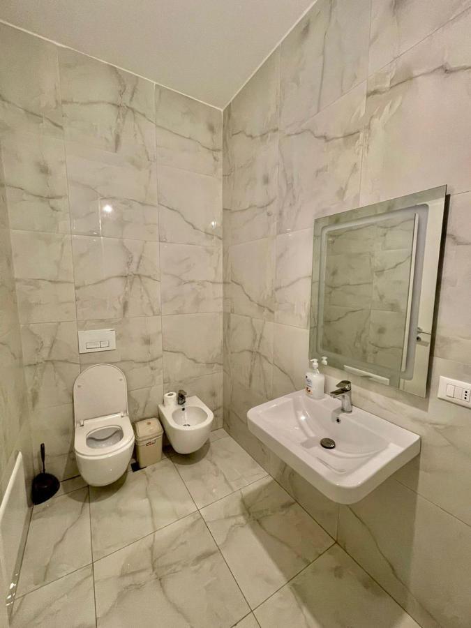 Second Home 1 Tirana Buitenkant foto