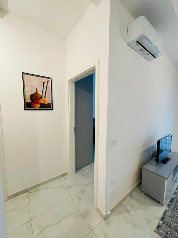 Second Home 1 Tirana Buitenkant foto